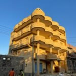 حجر هاشمي أم رخام للواجهة المقارنة الحاسمة 2026 شركة البطل للديكور